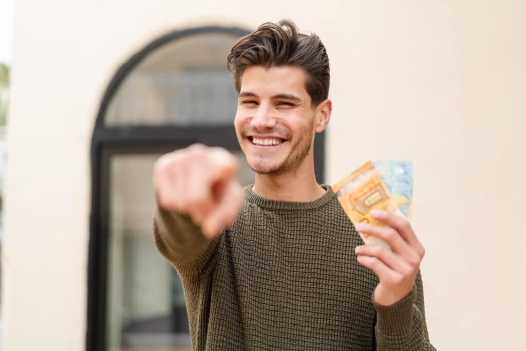 Sem faculdade? 1 cargo que rende R$ 5 mil/mês em 2025